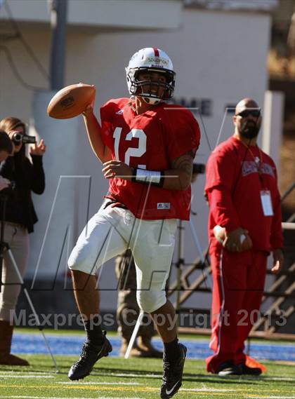 Thumbnail 2 in Semper Fidelis All-American Bowl  photogallery.