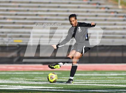 Thumbnail 1 in Roseburg @ Jesuit (OSAA 6A First Round Playoff) photogallery.