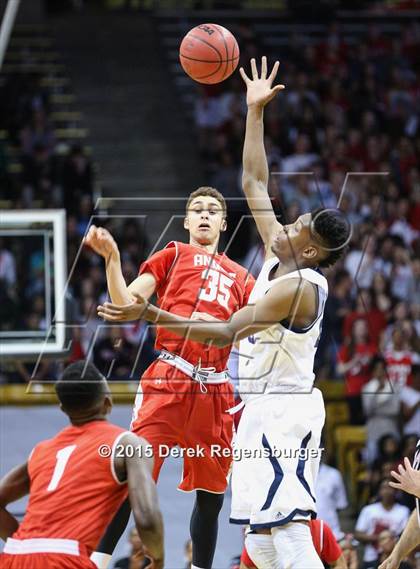 Thumbnail 2 in Overland vs Denver East (CHSAA 5A Semifinal) photogallery.