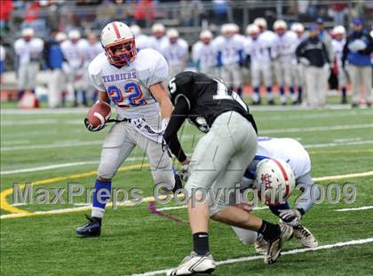 Thumbnail 1 in Longmeadow vs. West Springfield (MIAA Division I West Final) photogallery.