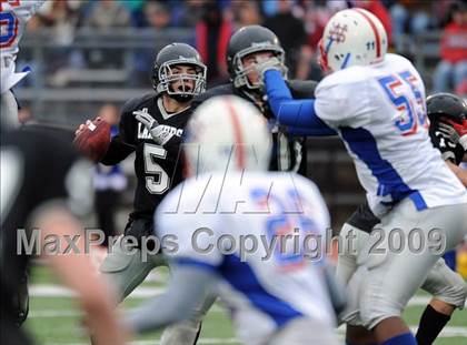 Thumbnail 3 in Longmeadow vs. West Springfield (MIAA Division I West Final) photogallery.