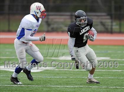 Thumbnail 3 in Longmeadow vs. West Springfield (MIAA Division I West Final) photogallery.