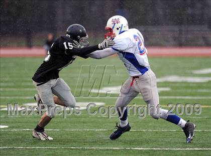 Thumbnail 3 in Longmeadow vs. West Springfield (MIAA Division I West Final) photogallery.