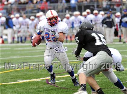 Thumbnail 2 in Longmeadow vs. West Springfield (MIAA Division I West Final) photogallery.