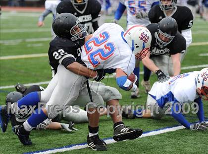 Thumbnail 1 in Longmeadow vs. West Springfield (MIAA Division I West Final) photogallery.