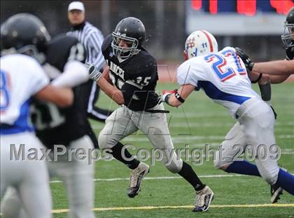 Thumbnail 3 in Longmeadow vs. West Springfield (MIAA Division I West Final) photogallery.