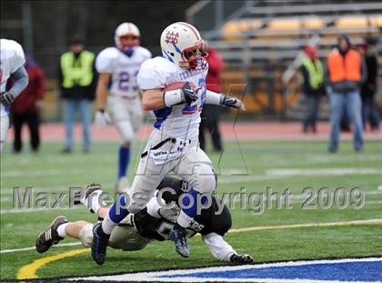 Thumbnail 3 in Longmeadow vs. West Springfield (MIAA Division I West Final) photogallery.