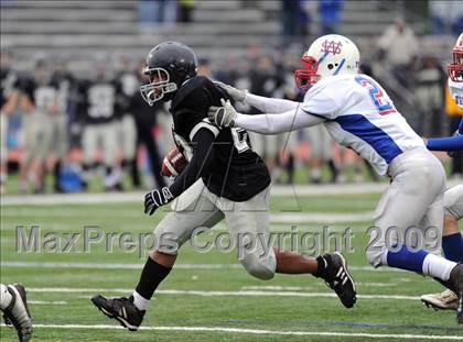 Thumbnail 1 in Longmeadow vs. West Springfield (MIAA Division I West Final) photogallery.