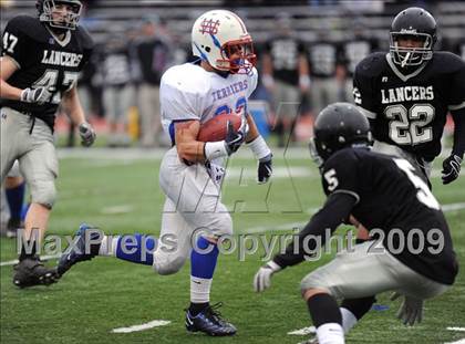 Thumbnail 1 in Longmeadow vs. West Springfield (MIAA Division I West Final) photogallery.