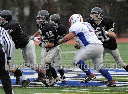 Thumbnail 2 in Longmeadow vs. West Springfield (MIAA Division I West Final) photogallery.