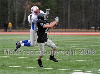 Thumbnail 1 in Longmeadow vs. West Springfield (MIAA Division I West Final) photogallery.