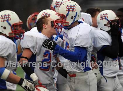 Thumbnail 3 in Longmeadow vs. West Springfield (MIAA Division I West Final) photogallery.
