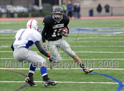 Thumbnail 2 in Longmeadow vs. West Springfield (MIAA Division I West Final) photogallery.