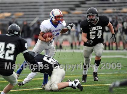Thumbnail 1 in Longmeadow vs. West Springfield (MIAA Division I West Final) photogallery.