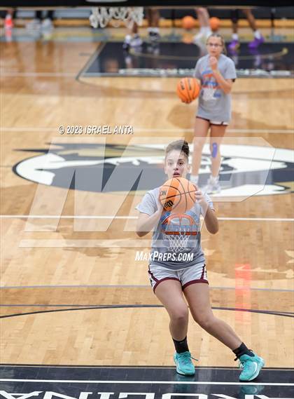 Thumbnail 2 in Lumberton vs. St. Pauls (2023 Robeson County Shootout) photogallery.