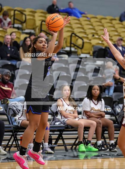 Thumbnail 1 in Lumberton vs. St. Pauls (2023 Robeson County Shootout) photogallery.