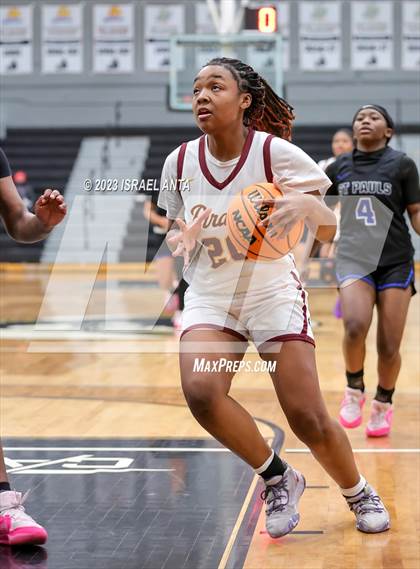 Thumbnail 2 in Lumberton vs. St. Pauls (2023 Robeson County Shootout) photogallery.