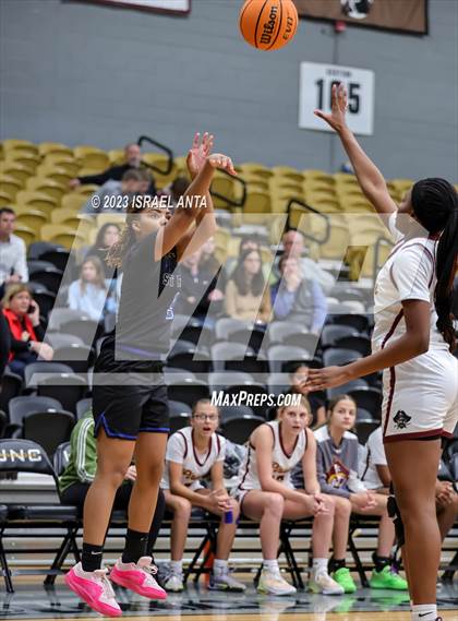 Thumbnail 2 in Lumberton vs. St. Pauls (2023 Robeson County Shootout) photogallery.
