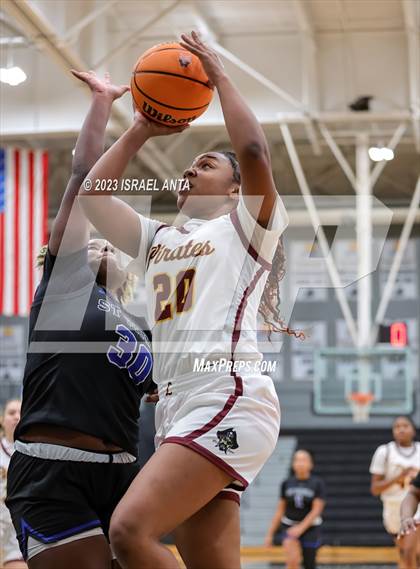 Thumbnail 2 in Lumberton vs. St. Pauls (2023 Robeson County Shootout) photogallery.