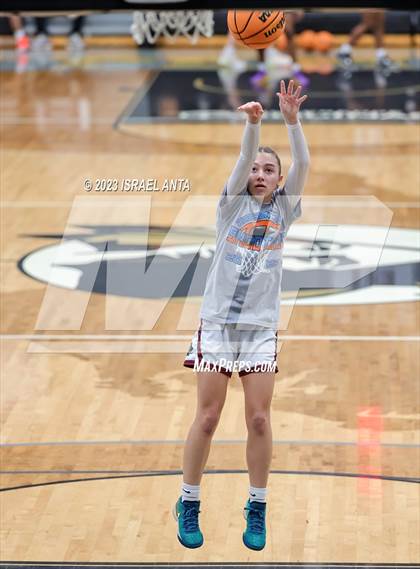 Thumbnail 2 in Lumberton vs. St. Pauls (2023 Robeson County Shootout) photogallery.