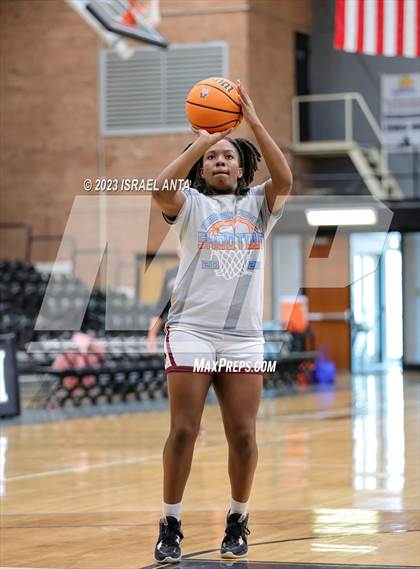 Thumbnail 3 in Lumberton vs. St. Pauls (2023 Robeson County Shootout) photogallery.