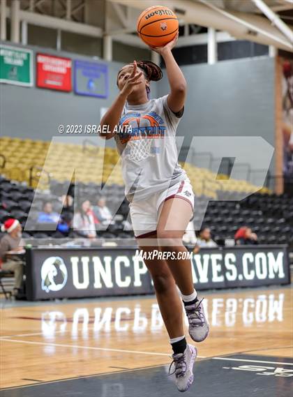 Thumbnail 3 in Lumberton vs. St. Pauls (2023 Robeson County Shootout) photogallery.