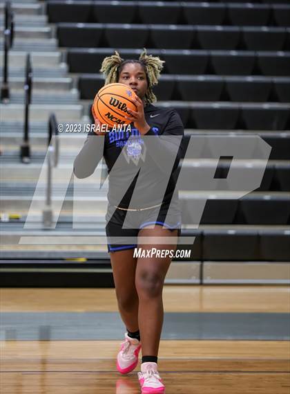 Thumbnail 3 in Lumberton vs. St. Pauls (2023 Robeson County Shootout) photogallery.