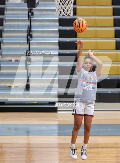 Thumbnail 2 in Lumberton vs. St. Pauls (2023 Robeson County Shootout) photogallery.