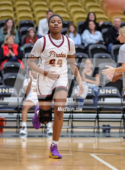 Thumbnail 3 in Lumberton vs. St. Pauls (2023 Robeson County Shootout) photogallery.