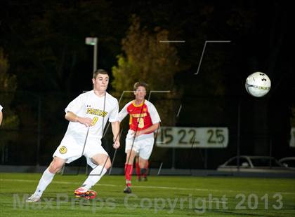 Thumbnail 3 in Chaminade vs. St. Anthony's (CHSAA Final) photogallery.