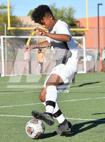Thumbnail 2 in Palo Verde vs Faith Lutheran photogallery.