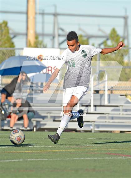 Thumbnail 1 in Palo Verde vs Faith Lutheran photogallery.