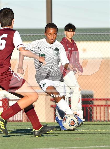 Thumbnail 3 in Palo Verde vs Faith Lutheran photogallery.