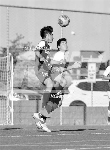 Thumbnail 3 in Palo Verde vs Faith Lutheran photogallery.