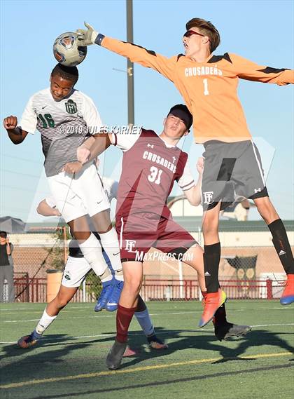 Thumbnail 2 in Palo Verde vs Faith Lutheran photogallery.