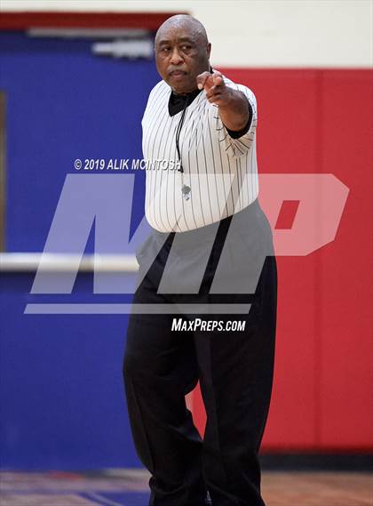 Thumbnail 2 in Rocky Mount Preparatory @ Knightdale (Jordan Falcons MLK Classic) photogallery.