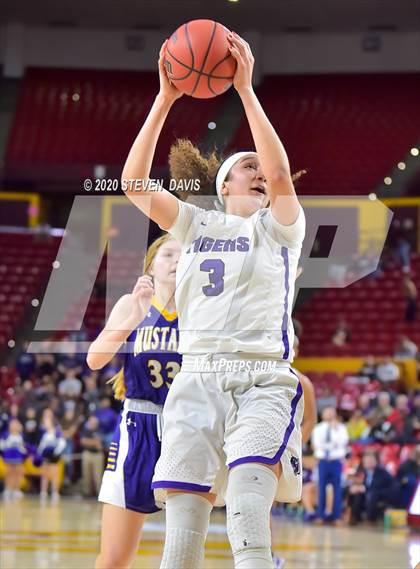 Thumbnail 2 in Sunrise Mountain @ Millennium (AIA 5A Final) photogallery.