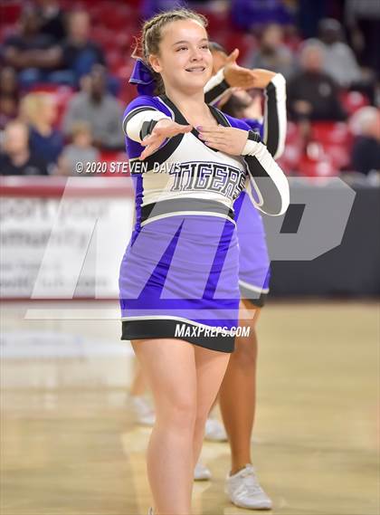 Thumbnail 1 in Sunrise Mountain @ Millennium (AIA 5A Final) photogallery.