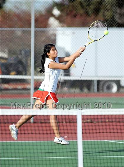 Thumbnail 1 in Oak Harbor @ Marysville-Pilchuck photogallery.