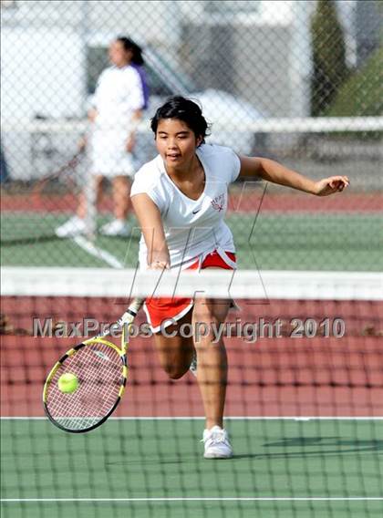 Thumbnail 1 in Oak Harbor @ Marysville-Pilchuck photogallery.
