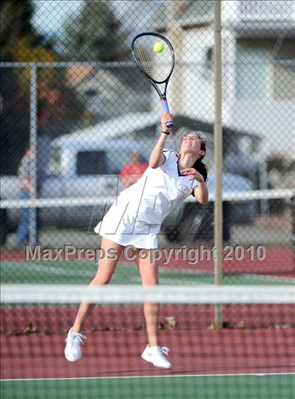 Thumbnail 1 in Oak Harbor @ Marysville-Pilchuck photogallery.