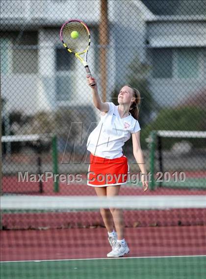 Thumbnail 2 in Oak Harbor @ Marysville-Pilchuck photogallery.