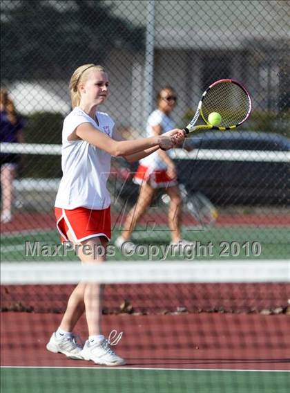 Thumbnail 2 in Oak Harbor @ Marysville-Pilchuck photogallery.