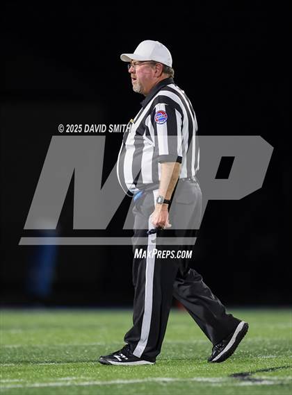 Thumbnail 1 in Raytown @ Grain Valley (MSHSAA Class 5 District 7 Championship) photogallery.
