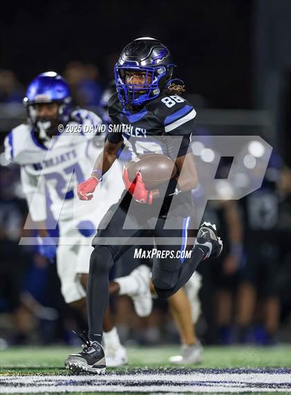 Thumbnail 2 in Raytown @ Grain Valley (MSHSAA Class 5 District 7 Championship) photogallery.