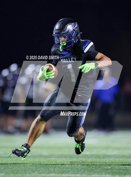 Thumbnail 2 in Raytown @ Grain Valley (MSHSAA Class 5 District 7 Championship) photogallery.