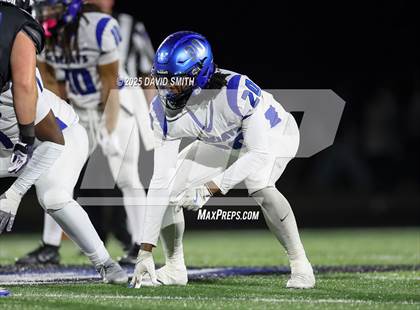 Thumbnail 2 in Raytown @ Grain Valley (MSHSAA Class 5 District 7 Championship) photogallery.