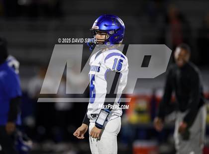 Thumbnail 2 in Raytown @ Grain Valley (MSHSAA Class 5 District 7 Championship) photogallery.