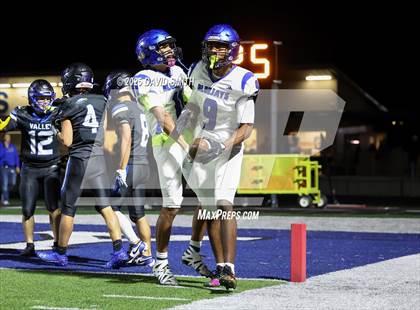 Thumbnail 2 in Raytown @ Grain Valley (MSHSAA Class 5 District 7 Championship) photogallery.