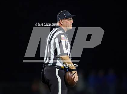 Thumbnail 3 in Raytown @ Grain Valley (MSHSAA Class 5 District 7 Championship) photogallery.